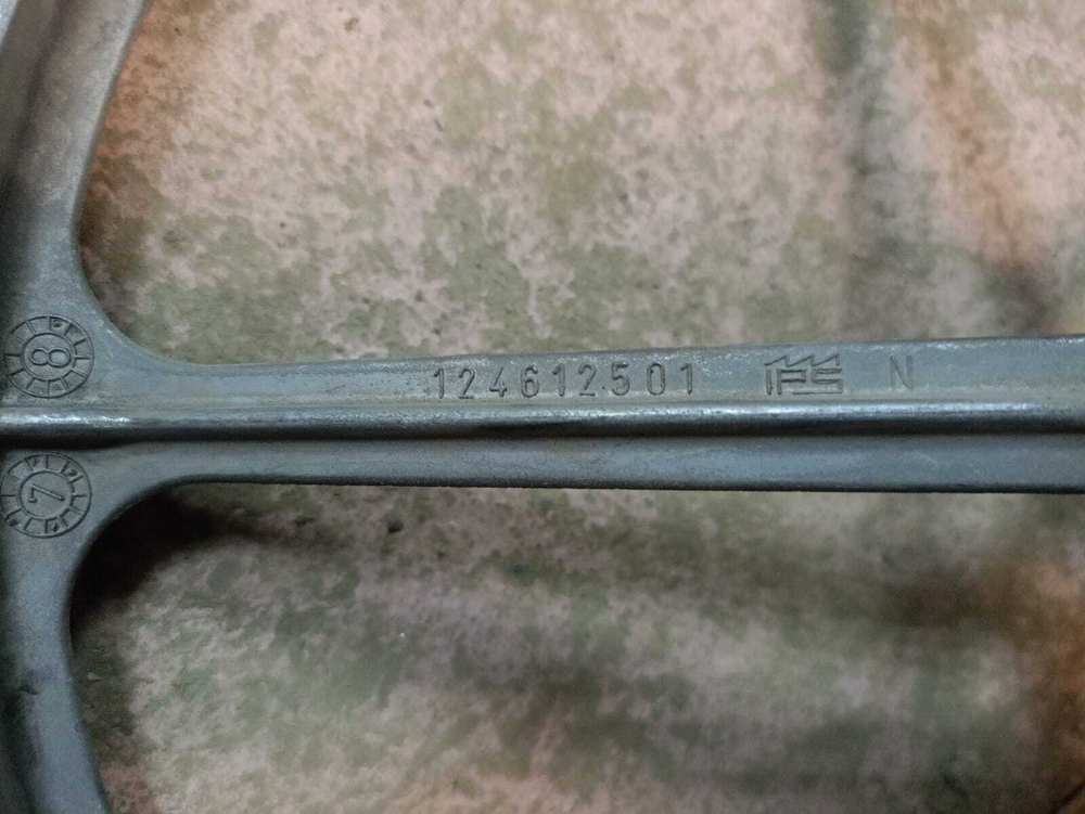 EWF1040 ктш9 Шкив стиральной машины Electrolux 124612501 б/у