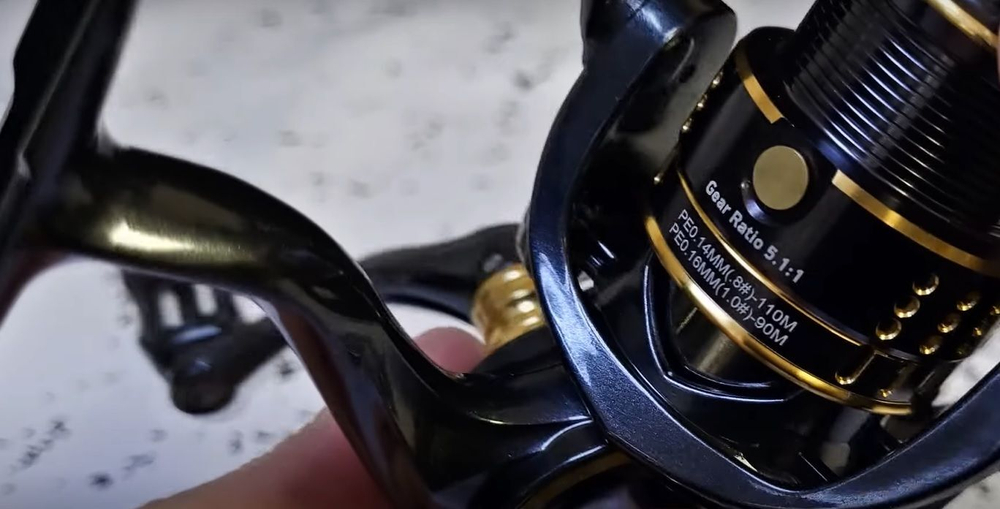 Катушка безынерционная Black Side INSIDE UL 1000FD (7+1 подш.). Товар уцененный
