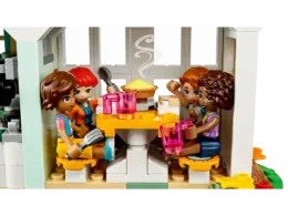 Конструктор LEGO Friends 41730 Дом Отэм