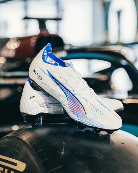 Бутсы Puma Ultra 5 Carbon Launch Edition - доступны для заказа