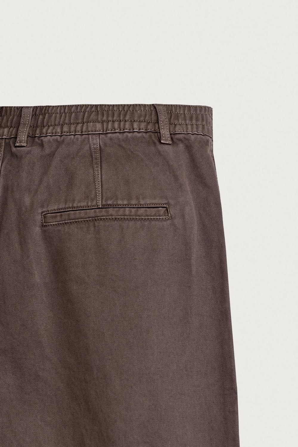 ZARA БРЮКИ RELAXED FIT С ЭФФЕКТОМ ПОТЕРТОСТИ И СКЛАДКАМИ, КОРИЧНЕВЫЙ