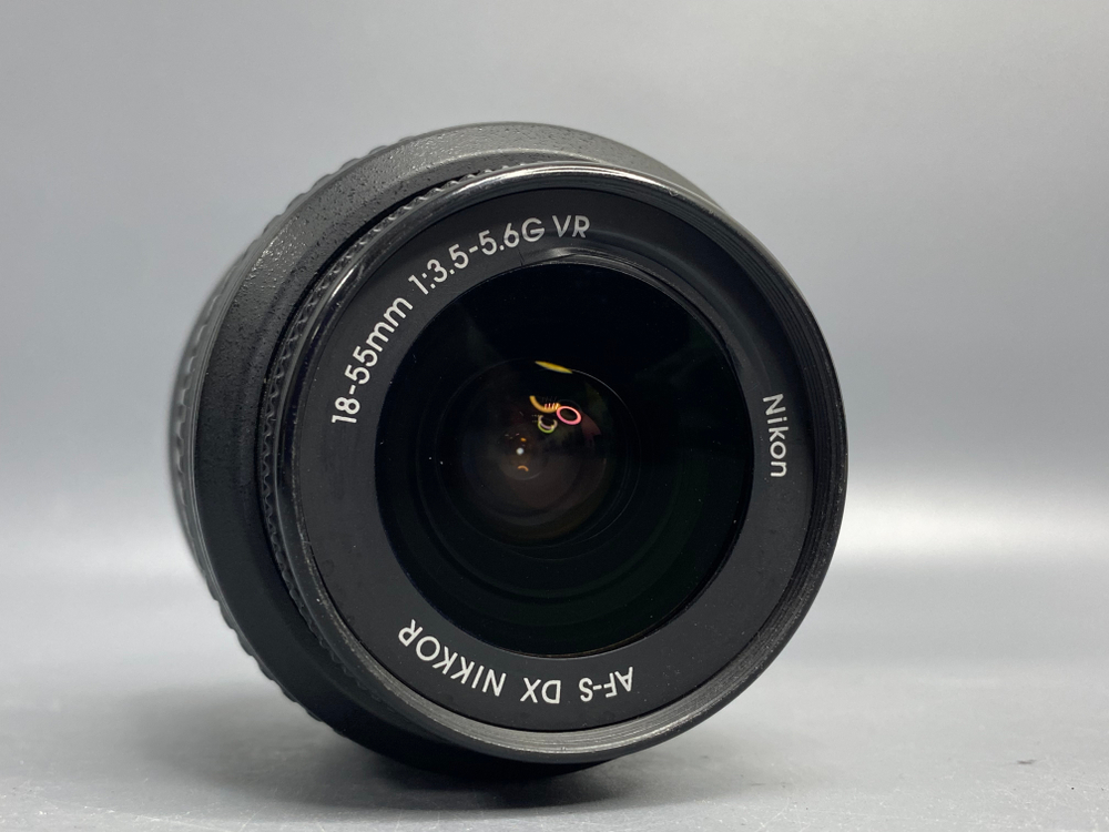 Nikon D5000 Kit 18-55mm