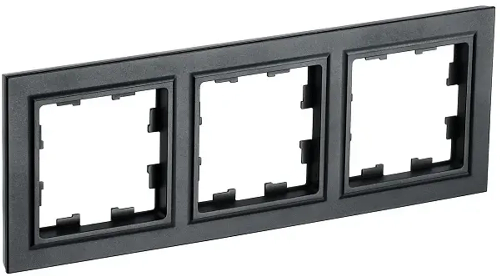 IEK BRITE Рамка 3- местная РУ-3-БрЧ черный