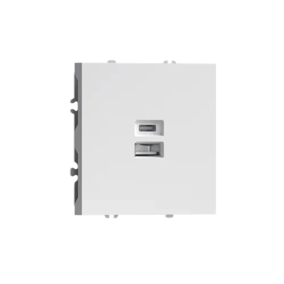 USB зарядное устройство, 20Вт тип A, С, матовый белый DONEL S08