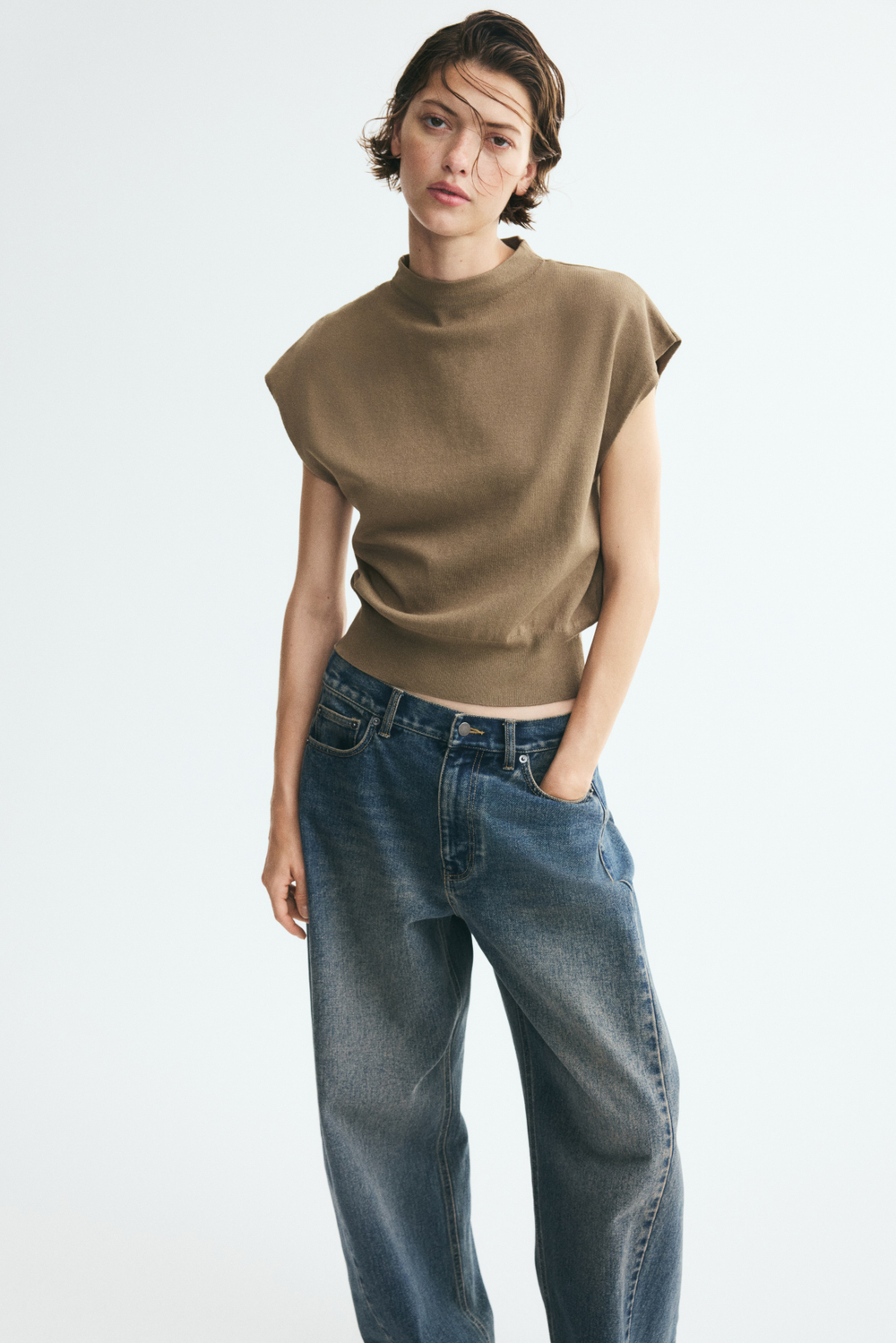 Тонкий трикотажный топ с рукавами-крылышками - H&M