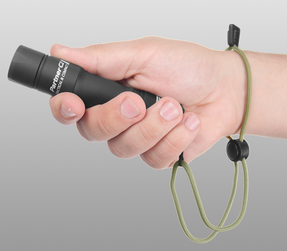Тактический фонарь Armytek Partner C2 (тёплый свет)