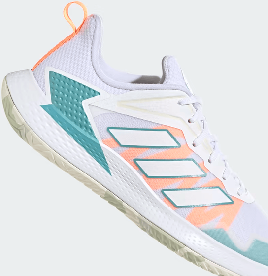 Кроссовки женские Adidas Defiant Speed