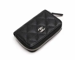 Кошелек для карт и монет для женщин Chanel на молнии черный
