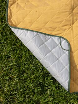 Плед для пикника и отдыха на пляже Smart Picnic, горчичный