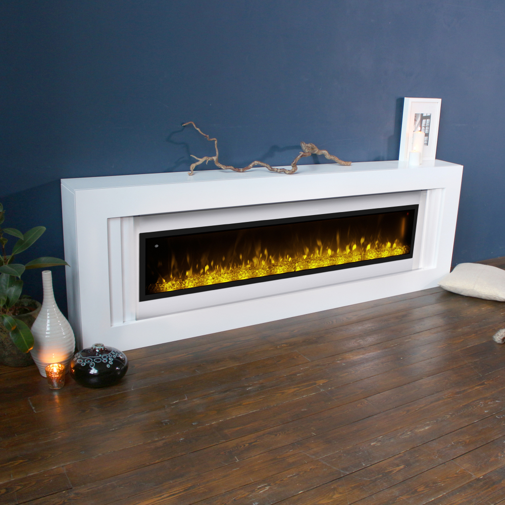 Каминокомплект Real Flame Stockholm 60/MNH WT с очагом Manhattan 1560 (без обогрева)