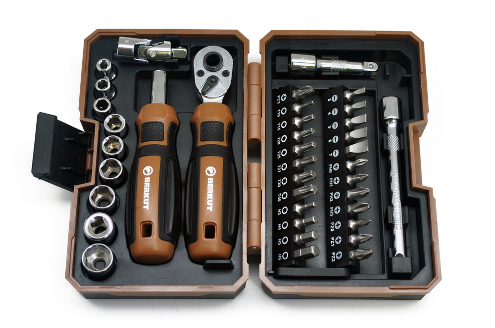 Набор инструментов BERKUT Specialist BS-SET9538