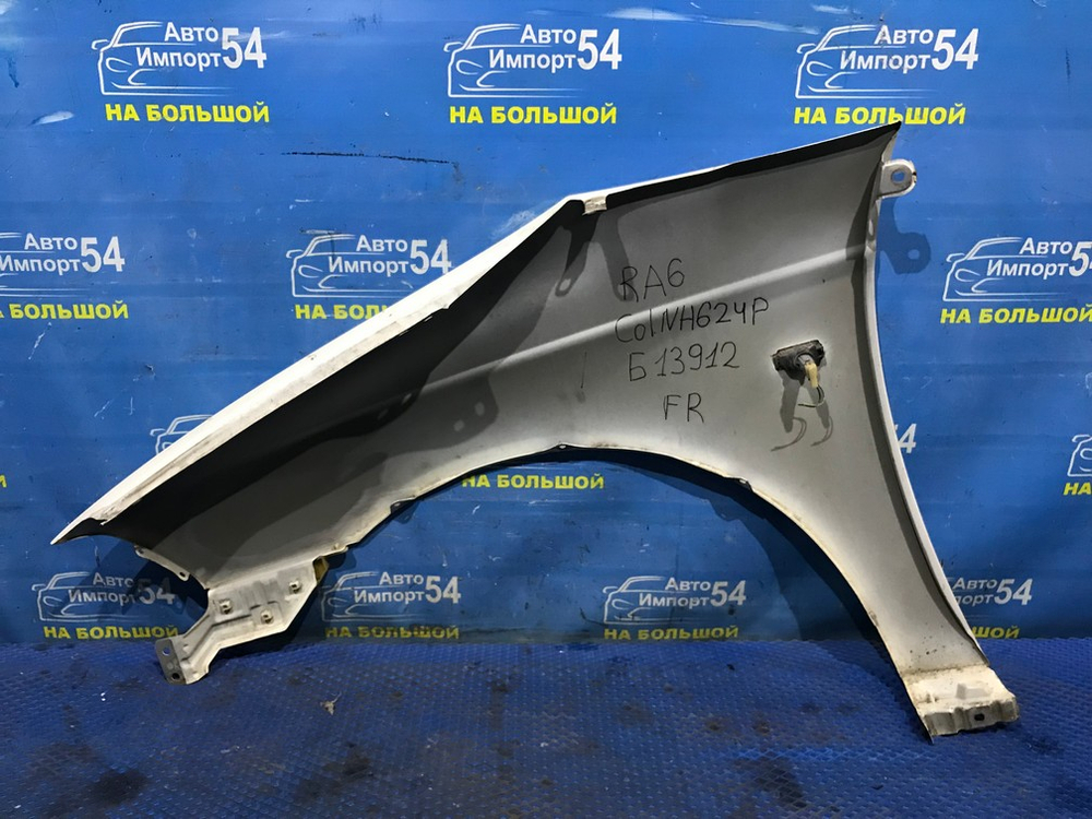 Крыло переднее правое Honda ODYSSEY 1998-2004