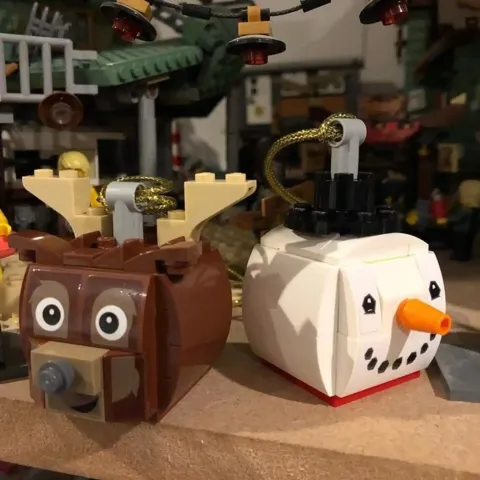 Конструктор LEGO Christmas 854050 Елочные игрушки