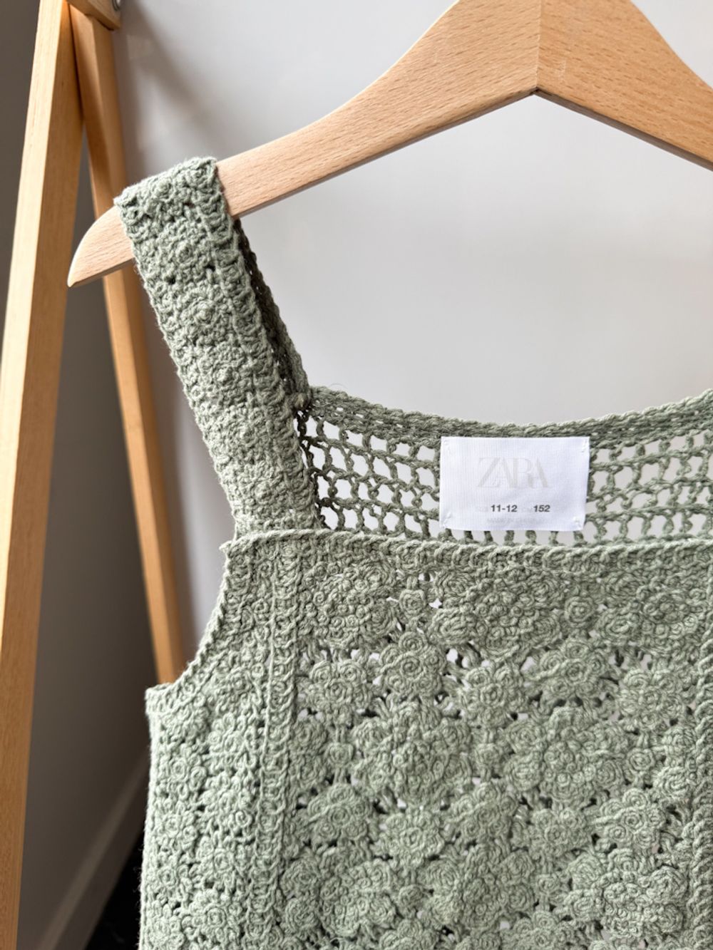 Вязаный костюм Zara, 140