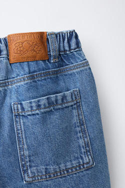 ZARA - FRUIT OF THE LOOM™ ДЖИНСОВЫЕ ШОРТЫ, ЛИНЯЛЫЙ СИНИЙ