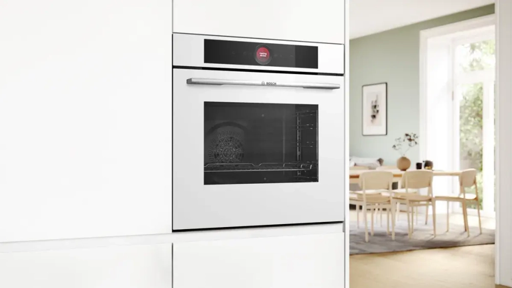 Духовой шкаф Bosch HBG7721W1S