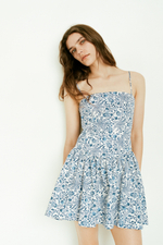 Хлопковое платье с юбкой клёш — без рукавов, короткая модель - H&M