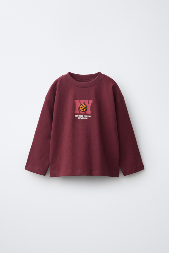 ZARA ЛОНГСЛИВ С БАСКЕТБОЛЬНЫМ ПРИНТОМ, БОРДОВЫЙ