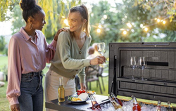 Стол бар - холодильник Keter Patio Cooler & Beverage Cart