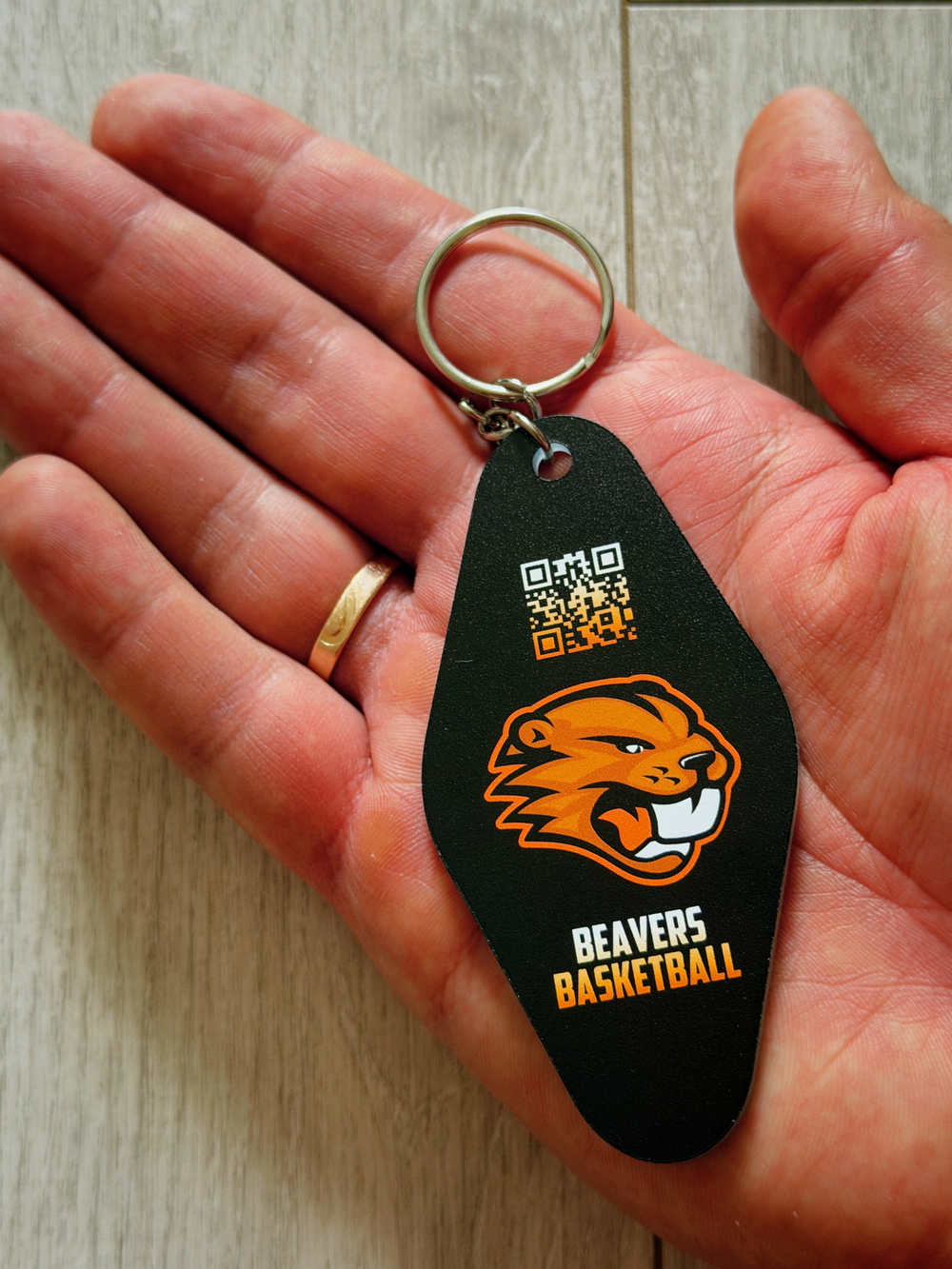 KEYCHAIN BEAVERS BASKETBALL (брелок)