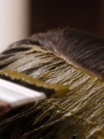 Кисть Khadi с натуральной щетиной для окрашивания волос