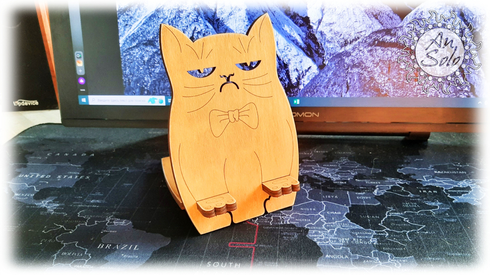 Подставка под телефон "Кот"
