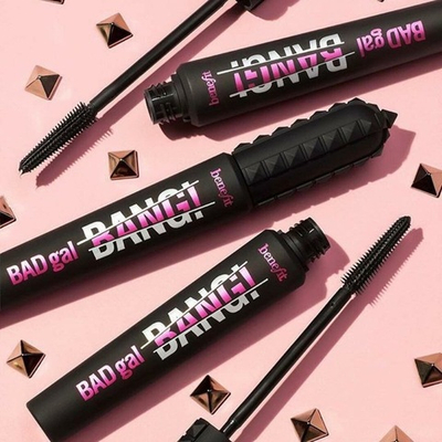 BADgal BANG! — Тушь с эффектом лифтинга, придающая густоту и объем - SEPHORA - BENEFIT -