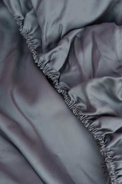 Простыня на резинке 180x200x40 German Grass Бриллиант Серый (Grey Brilliant)
