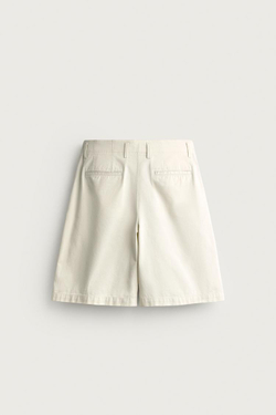 ZARA ШОРТЫ RELAXED FIT СО СКЛАДКАМИ, ЖЕЛТОВАТО-БЕЛЫЙ