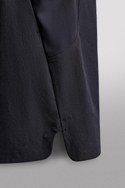 ZARA СПОРТИВНЫЕ ШОРТЫ 7”, ЧЕРНЫЙ