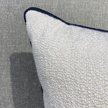 Подушка декоративная TELAS, MOD INTERIORS цвет белый