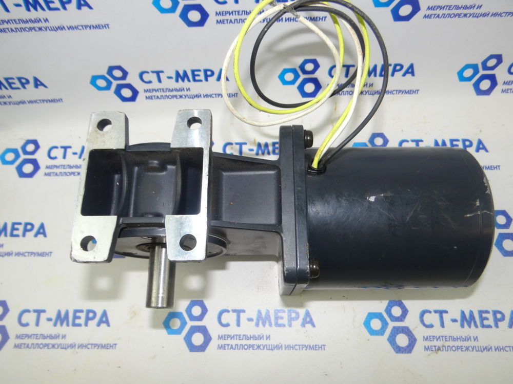 Двигатель индукционный реверсивный 5RK40A-30LA