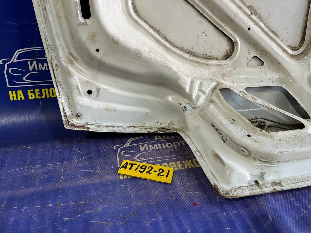 Крышка багажника TOYOTA CARINA 1994