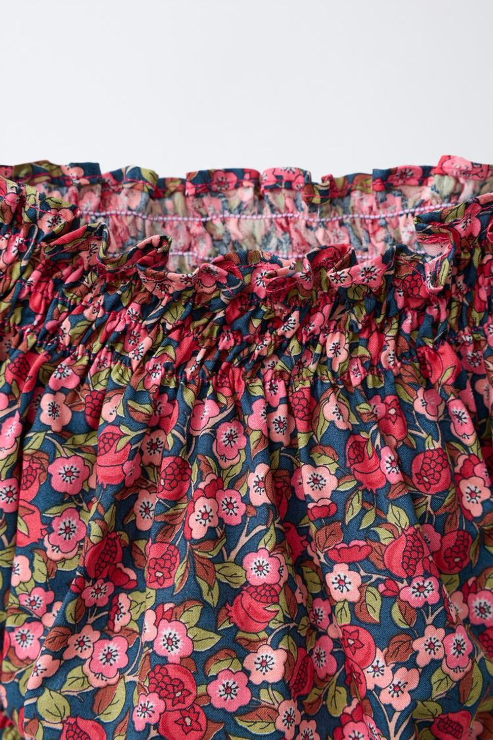 ZARA ТРУСЫ С ЦВЕТОЧНЫМ ПРИНТОМ MADE WITH LIBERTY FABRIC, РОЗОВАТЫЙ