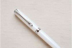 Перьевая ручка Diplomat Excellence A2 с золотым пером M 14ct. (D40210015)