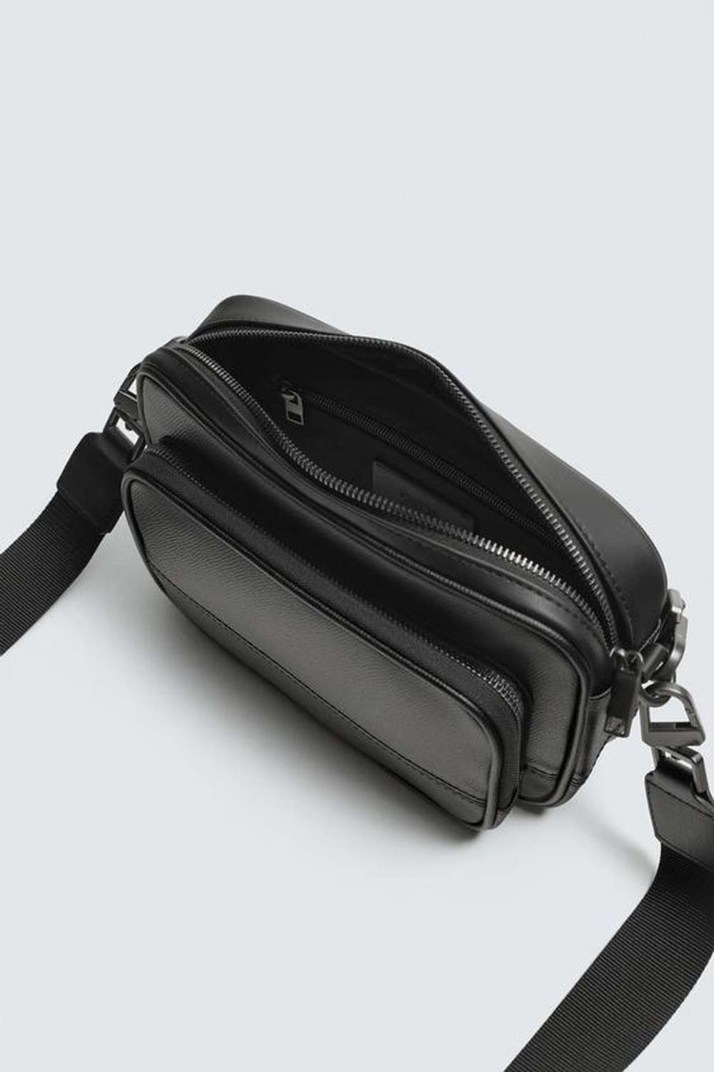ZARA ФАКТУРНАЯ СУМКА, ЧЕРНЫЙ