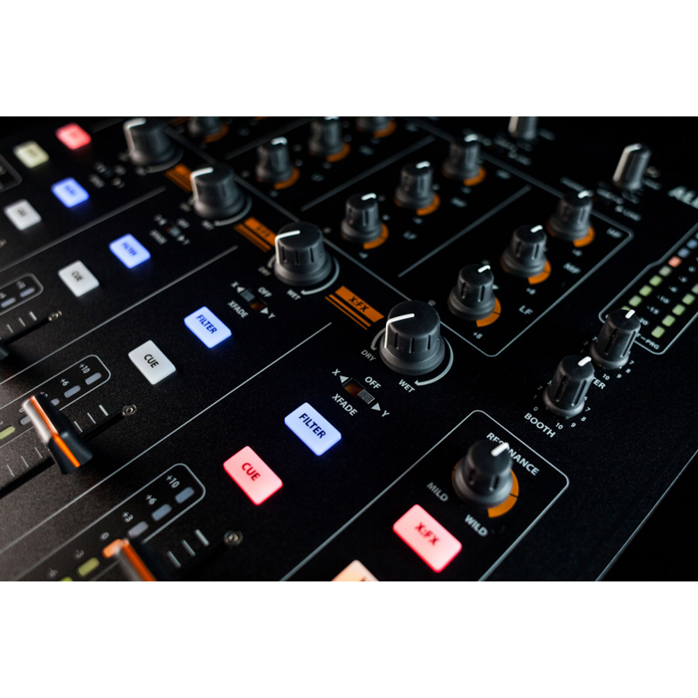 Allen & Heath Xone:43C