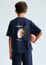 футболка с шортами