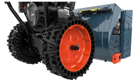Бензиновый снегоуборщик SENIX STG-M-EU