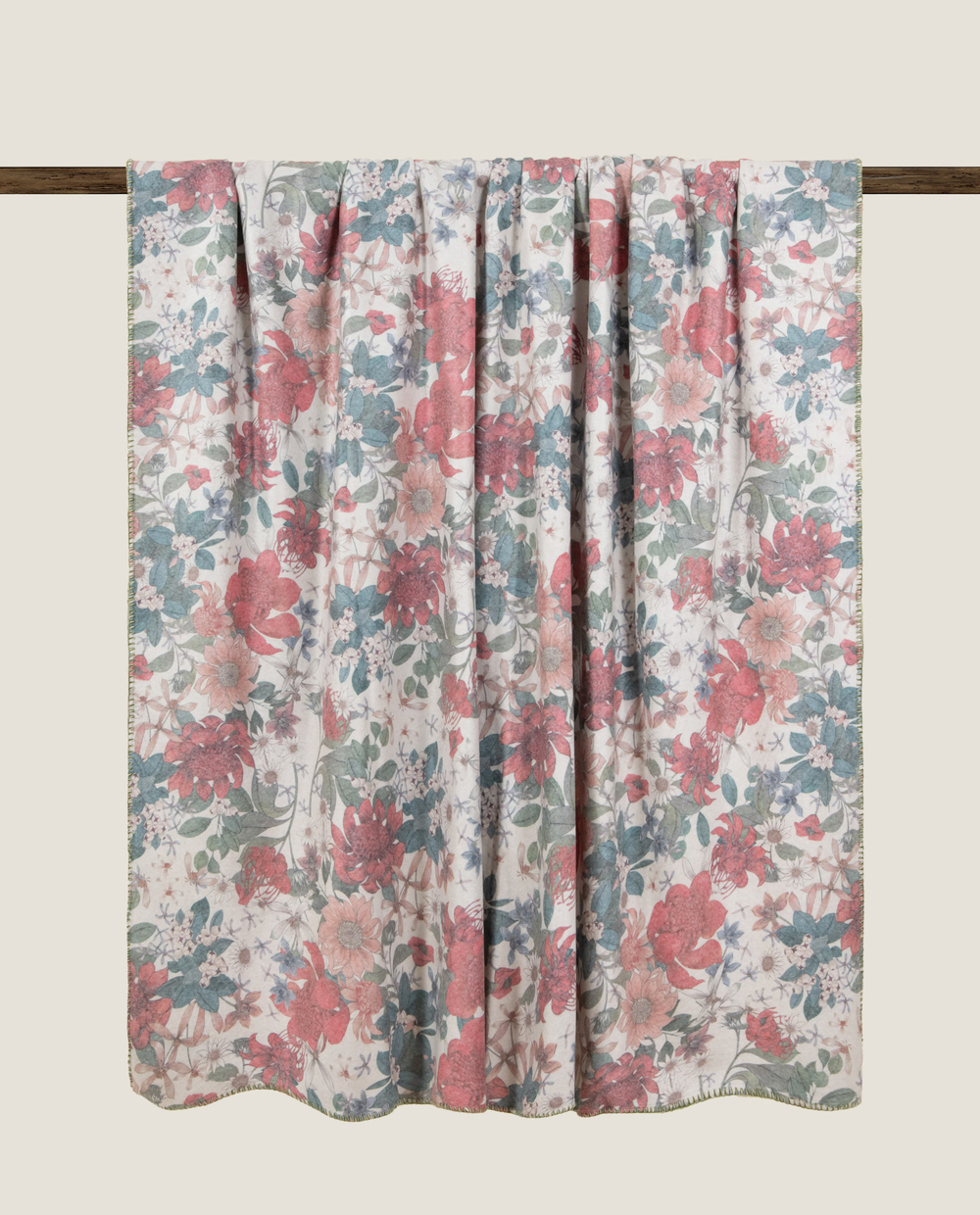 Плед Frati BAMBOO STAMPATO ARMONIES WHITE Frati Home 150x200 Разноцветный