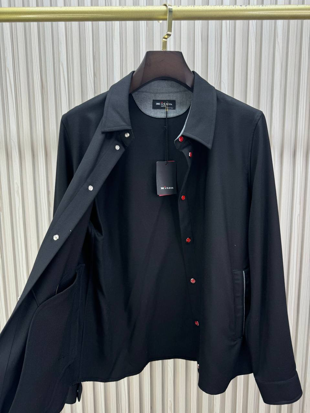 Прогулочный костюм Kiton