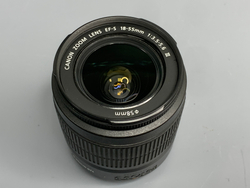 Canon 1200D kit 18-55mm III 6000 кадров