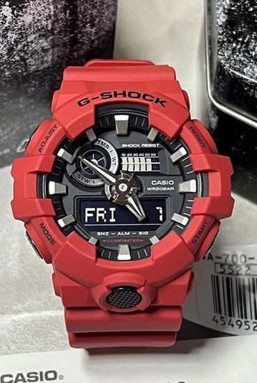 Наручные часы Casio GA-700-4A