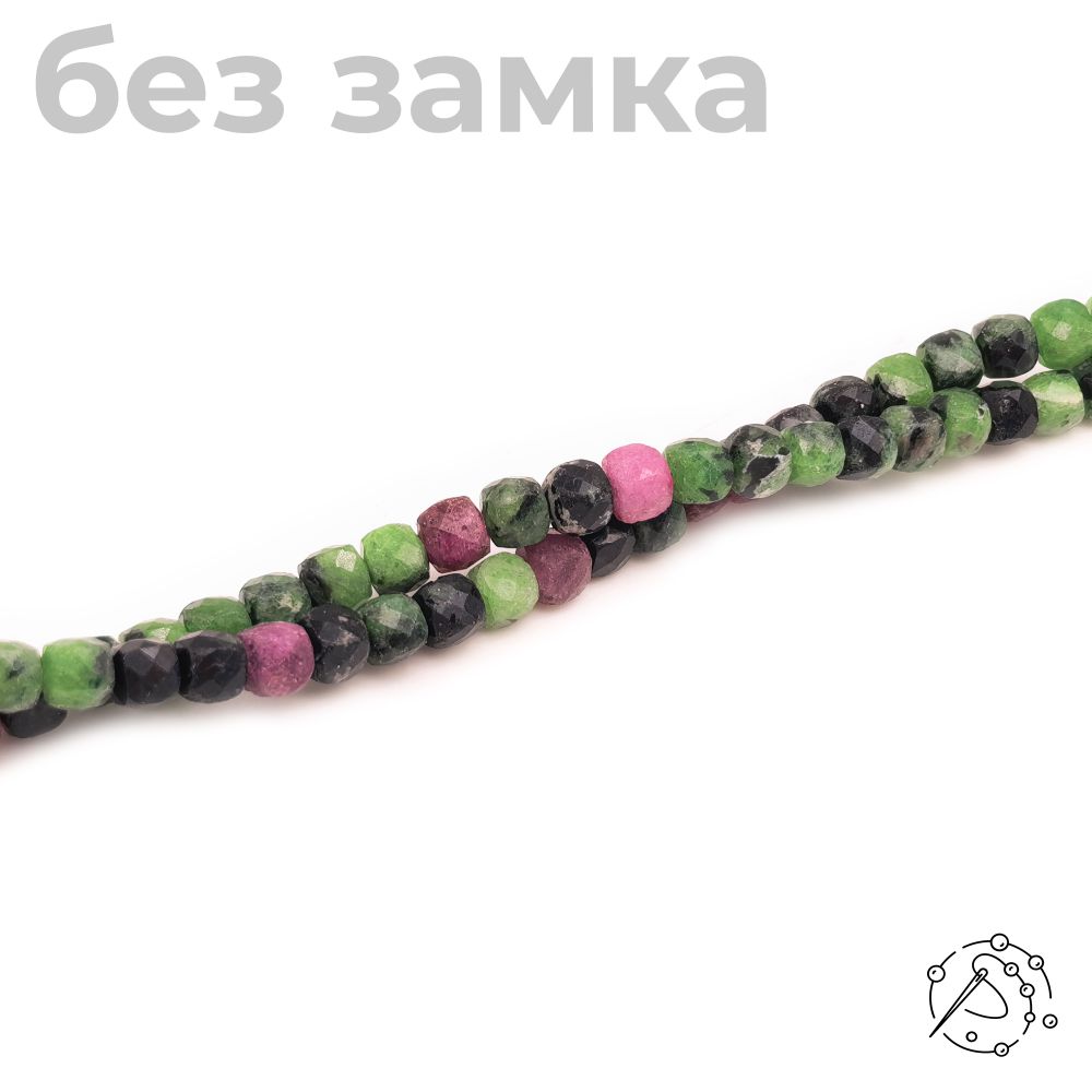 Нить бусин куб с огранкой цоизит 4-5 мм