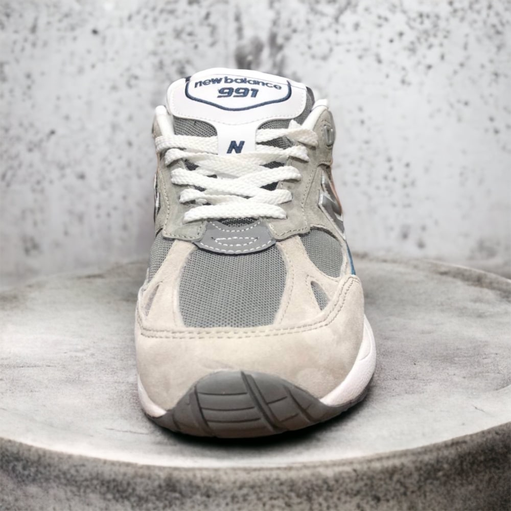New Balance 991 • Gray Blue