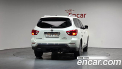 Nissan Pathfinder 3.5 4WD — 2017
