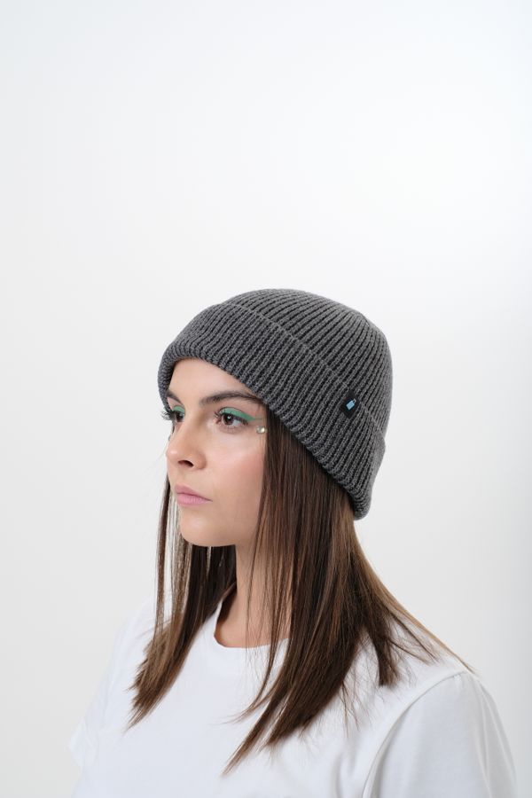Шапка Modern Short Beanie Серая - фото 2