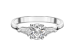 Помолвочное кольцо с бриллиантом 1.0 ct и багетами