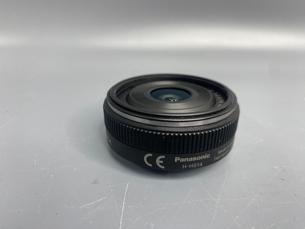 Panasonic Lumix G 14mm f/2.5 Asph