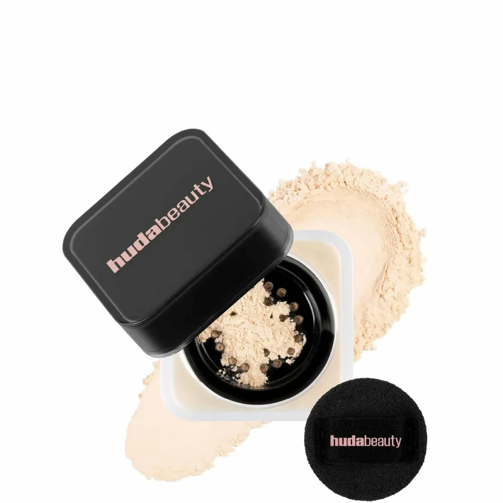 Мини рассыпчатая пудра для лица Huda Beauty Mini Easy Bake Blurring Loose Baking & Setting Powder - Pound Cake